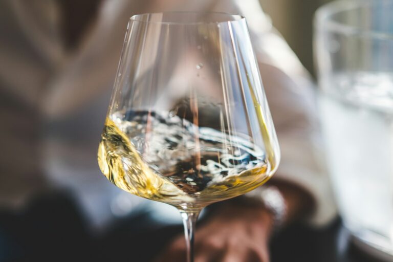 Bedste vin til boller i karry